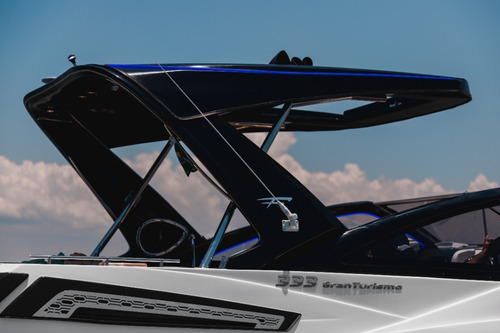 Imagem 5 de 10 de Focker 333 Gran Turismo (2021) - Parelha Bravo Three 250hp