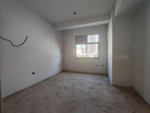 Cf Espectacular Apartamento En Piso Bajo Para Personalizar A Su Gusto A La Venta En Urb. Base Aragua!! Listing 24-13563