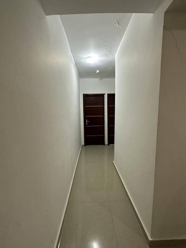 Lm En Venta Apartamento En Los Mangos. Residencias Jade. Valencia Carabobo Venezuela