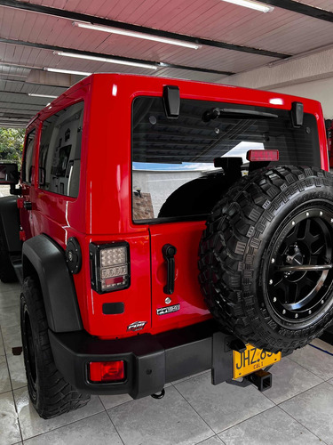 Imagen 3 de 18 de Jeep Wrangler 2016 3.6 Sport 75th Anniversary
