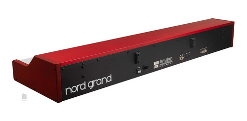 Piano Nord Grand Piano 88 Teclas Profesional Color Negro