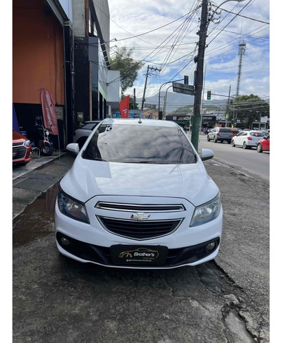 Chevrolet Onix 1.4 MPFI LTZ 8V FLEX 4P MANUAL
