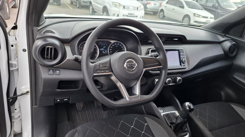 Nissan Kicks 1.6 Sense