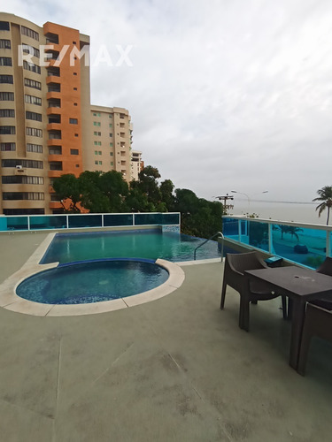 Imagen 8 de 8 de Sector Boulevard Playa Mansa Lechería Residencias Monarca. En Venta Apartamento 108m2 Vilmar Salazar 0426-583.17.60