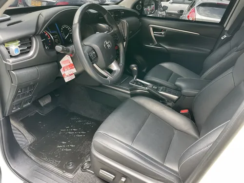 Toyota Fortuner 4.0l Srv Tp 4000cc 7ab 4x4 Tc