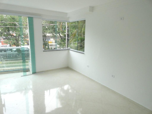 Village Com 3 Dormitórios À Venda, 200 M² Por R$ 1.200.000,00 - Embaré - Santos/sp - Vl0037