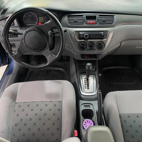 Imagen 5 de 6 de Mitsubishi Lancer Glx 1.6 - Automático