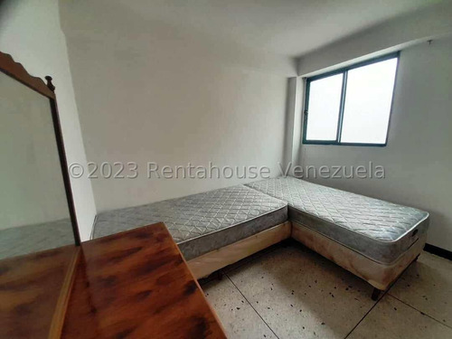 Chacao.amplio Apartamento En Alquiler. Céntrico. Mls #24-10456 Me