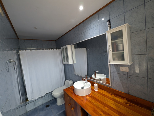 Parcela Con 2 Casas Y Cabaña En Mantagua, 2500m2