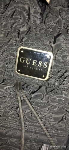 Mochila Guess Original.usada .negra (Usado)