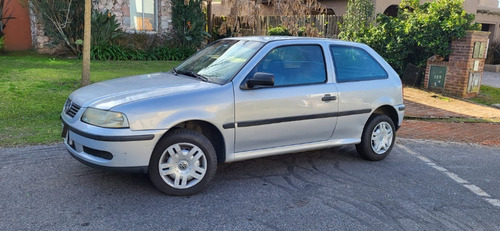 Imagen 1 de 8 de Volkswagen Gol