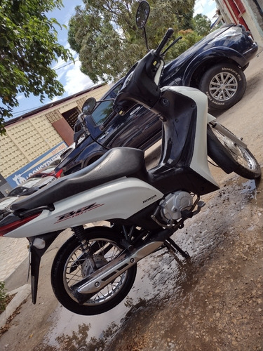 Imagem 3 de 4 de Honda Biz