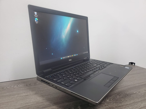 Laptop Dell Precisión 7530 Core I9 8va Gen 32ram 1tb Ssd Tv4 Negro (Reacondicionado)