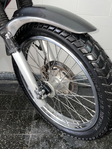 Imagen 3 de 7 de Honda Falcon 400