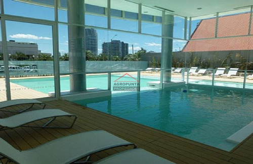 Apartamento En Mansa, 3 Dormitorios *- Ref: 2850