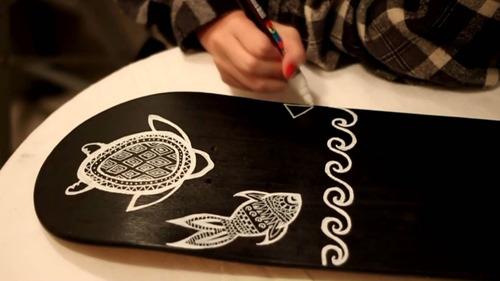 Imagem 7 de 9 de Shape Skate Decoração Pintura Desenho