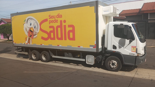 Mb Accelo 1316 6x2 2019 Com Baú Frigorífico -20 Graus Novo D
