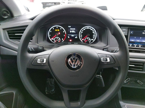 Imagen 16 de 25 de Volkswagen Polo Trend Mt