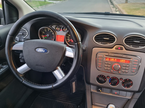 Ford Focus 2 1.6 Trend Sigma