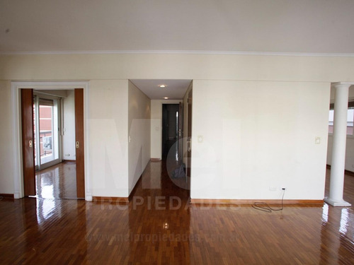 Imagen 8 de 30 de Impecable Piso De 5 Ambientes En Excelente Ubicacion Con Esp