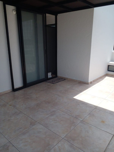 En Venta Casa En Santa Fe Juriquilla, Roof Garden, 4ta Recamara U Oficina..