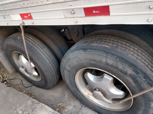 Imagem 11 de 14 de Mb Atego 1518 6x2 Com Baú 8,50 Mt