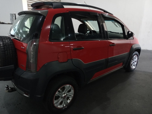 Fiat Idea 2011 1.8 16v Adventure Flex 5p