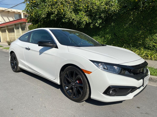 Civic Coupe 2019 Blanco, Automatico, Impecable, 17,000 Km