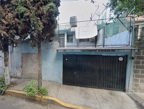 Venta De Grande Casa En Siderel, Iztapalapa, Con Local Para Uso Comercial Excelente Ubicación.
