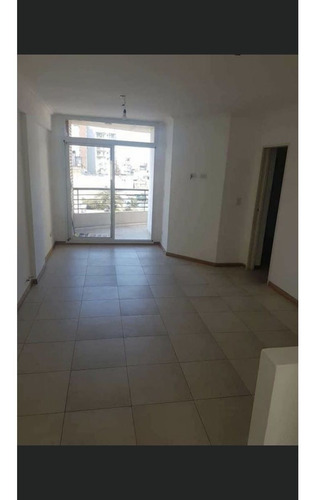 Departamento En Venta 1 Dormitorio 1ro De Mayo 1730