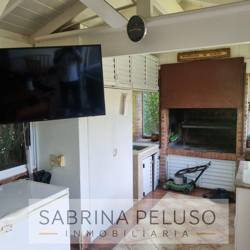 Casa En Venta Country Club Las Lajas General Rodriguez