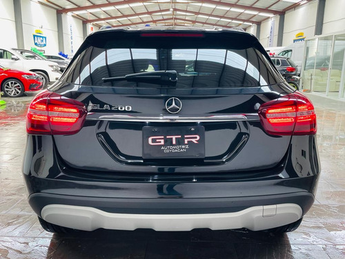 Mercedes-Benz Clase GLA Sport