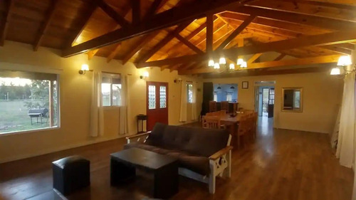 Quinta En Venta - 2 Dormitorios 1 Baño - 2.600mts2 - Berisso