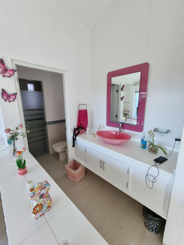 Hermosa Casa En Venta En Colinas De Santa Fe, Morelos
