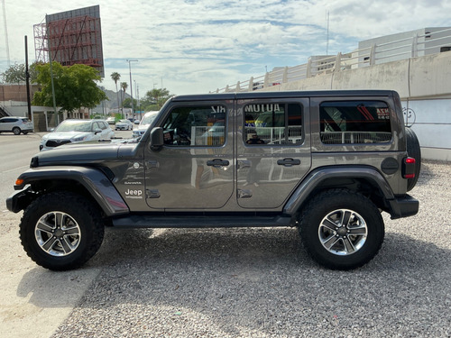 Jeep Wrangler 3.7 Unlimited Sahara 3.6 4x4 At
