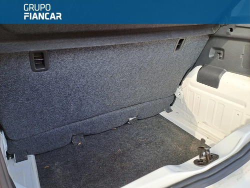 Imagen 12 de 14 de Volkswagen Up Move 2020