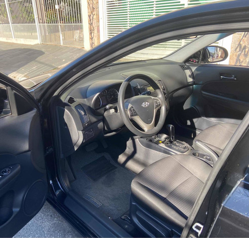 Imagem 12 de 13 de Hyundai I30 2010 2.0 Gls Aut. 5p