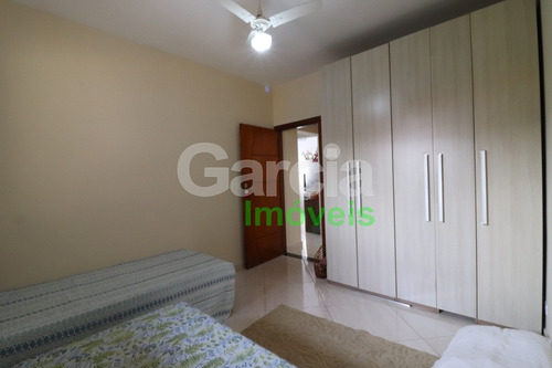 Imagem 11 de 22 de Casa Com Piscina Em Peruíbe - 6208 - 70084384