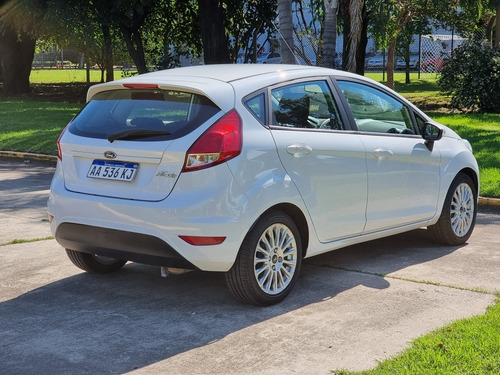 Ford Fiesta Kinetic Design 1.6 Se 120cv 2016