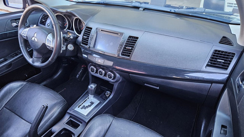 Lancer 2.0 16v 160cv Aut.