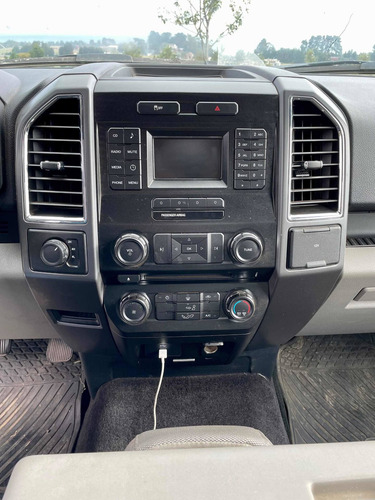Ford F-150 Xlt 4x4 Ford F 150 Xlt 4x4 Cabina Simple 4x4