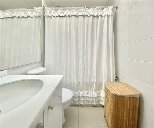 Casa En Venta De 3 Dorm. En Vitacura