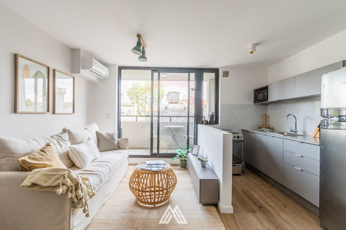 Imagen 2 de 17 de Venta Apartamento 2 Dorm Parrillero Y Garage