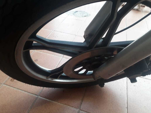 Suzuki 125
