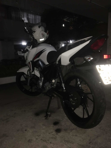 Imagem 3 de 8 de Honda Titan