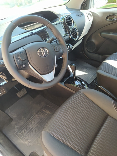 Imagen 6 de 15 de Toyota Etios Xls At