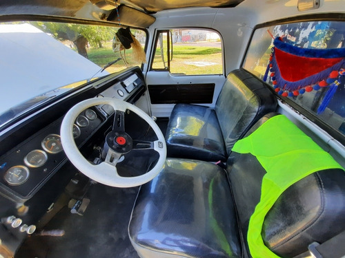 Dodge 82