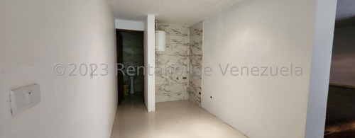 Lb24-10344 Townhouse En Venta La Union