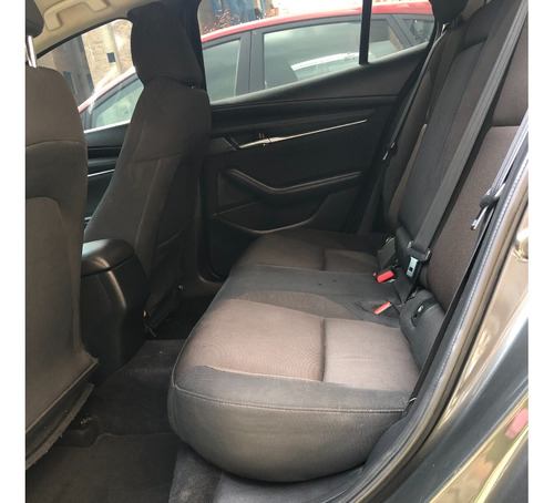 Mazda 3 2.0 Touring