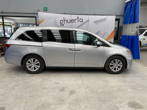Imagen 4 de 10 de Honda Odyssey Ta Ex 2015